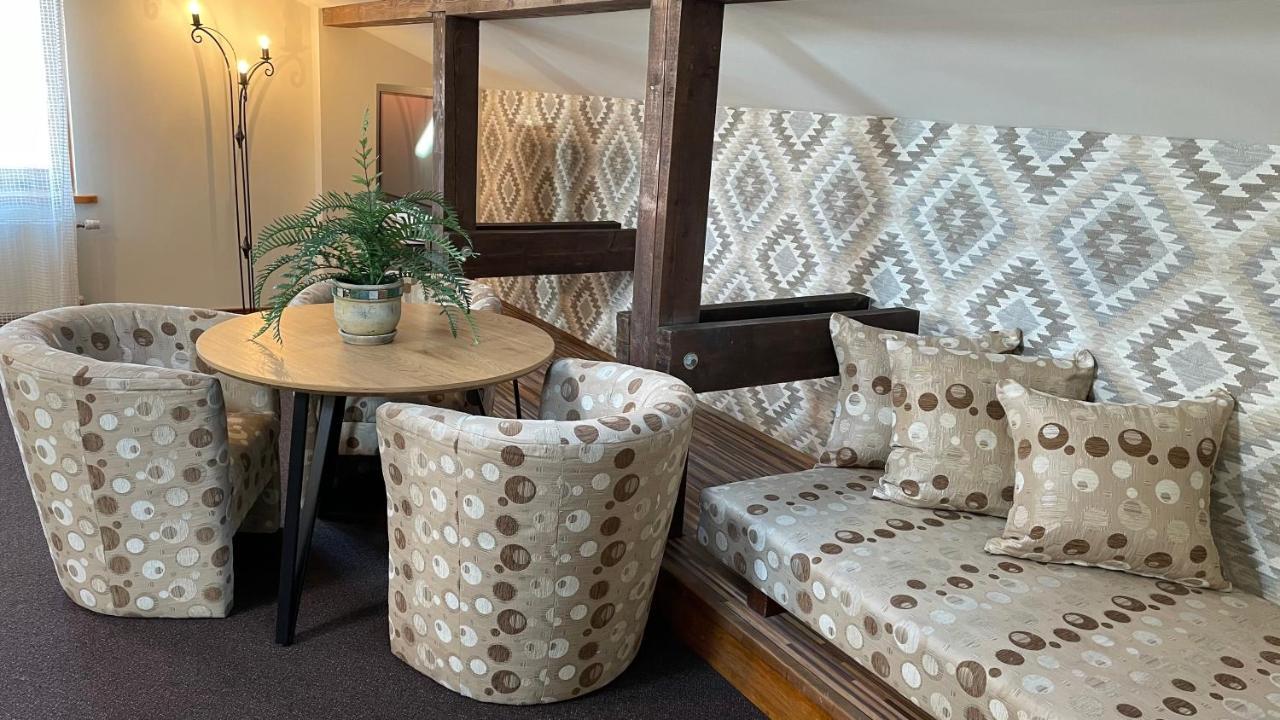Hotel Vilhelmine Liepāja Extérieur photo