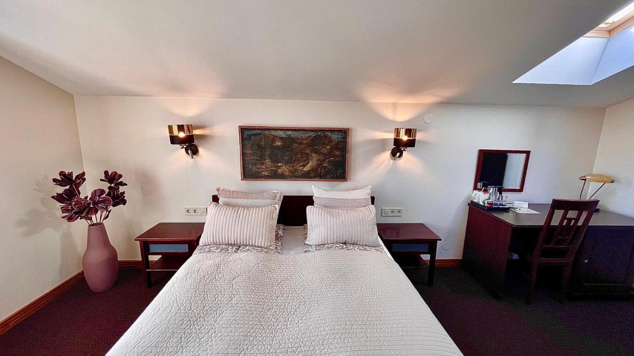 Hotel Vilhelmine Liepāja Extérieur photo