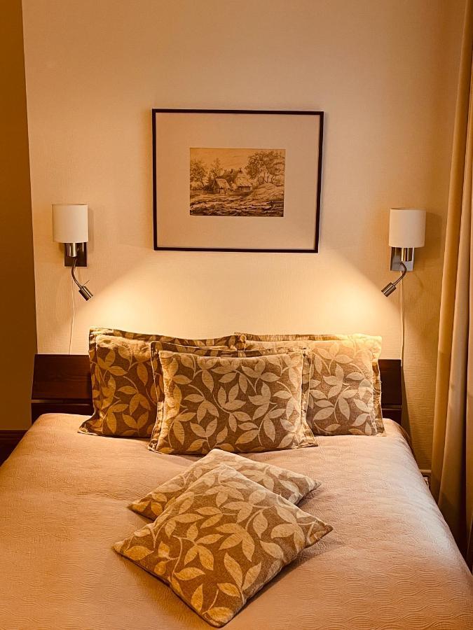 Hotel Vilhelmine Liepāja Extérieur photo