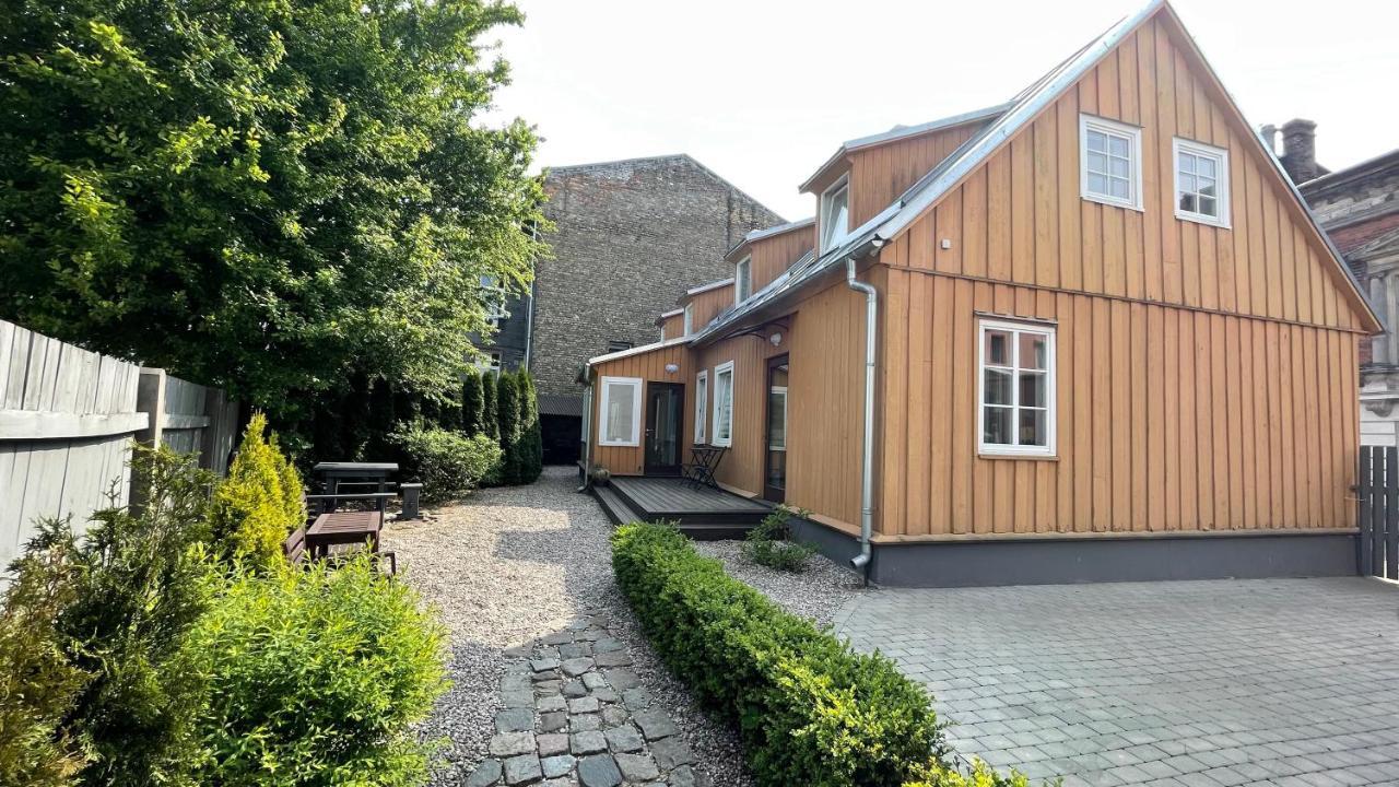 Hotel Vilhelmine Liepāja Extérieur photo