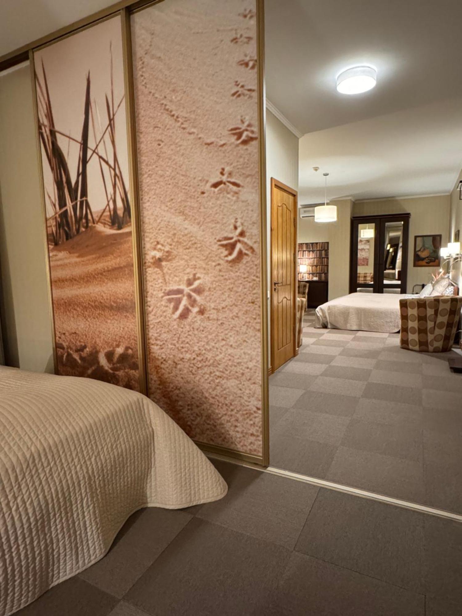 Hotel Vilhelmine Liepāja Extérieur photo